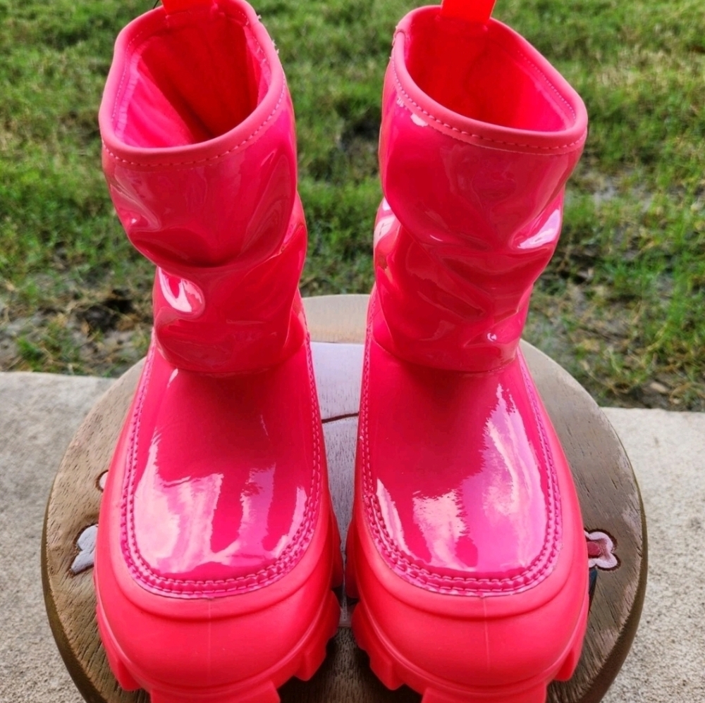 UGG Kids Bright Pink Rain Boots